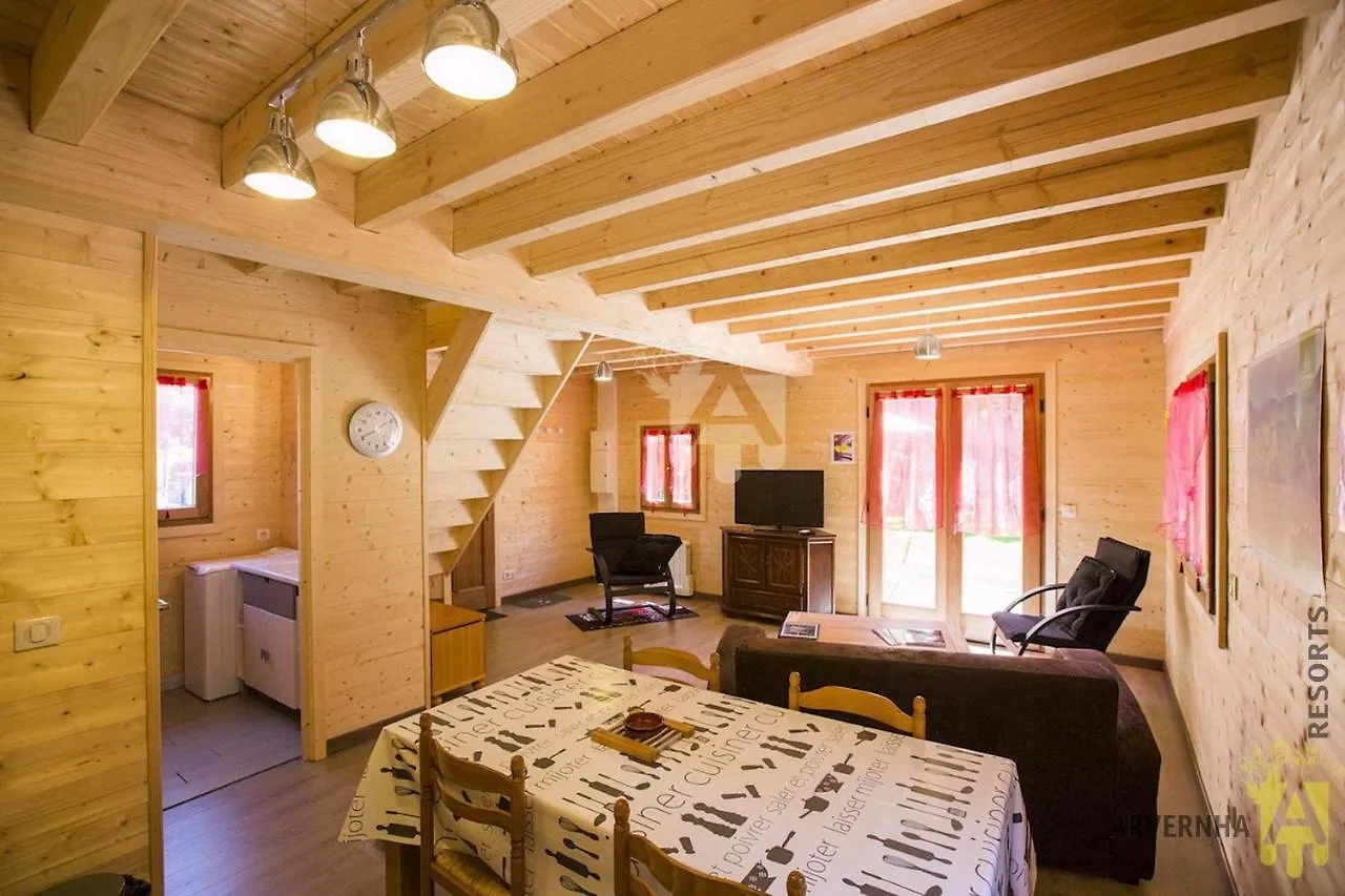 Chalet Des Noisettes Murol France